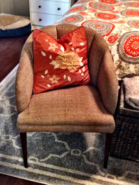 Our Overstock.com rug in the master bedroom. 